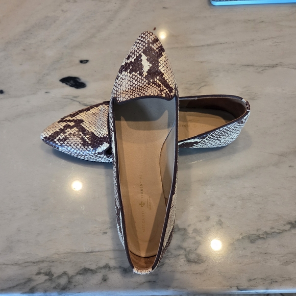 Abstract Gray and White Art Print - Picture 4 of 8